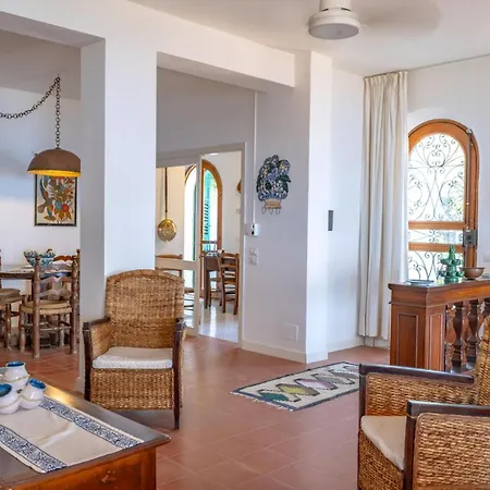 Angelo S Haus Taormina